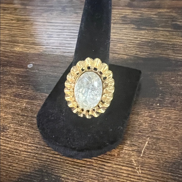 Ring - Picture 1 of 1